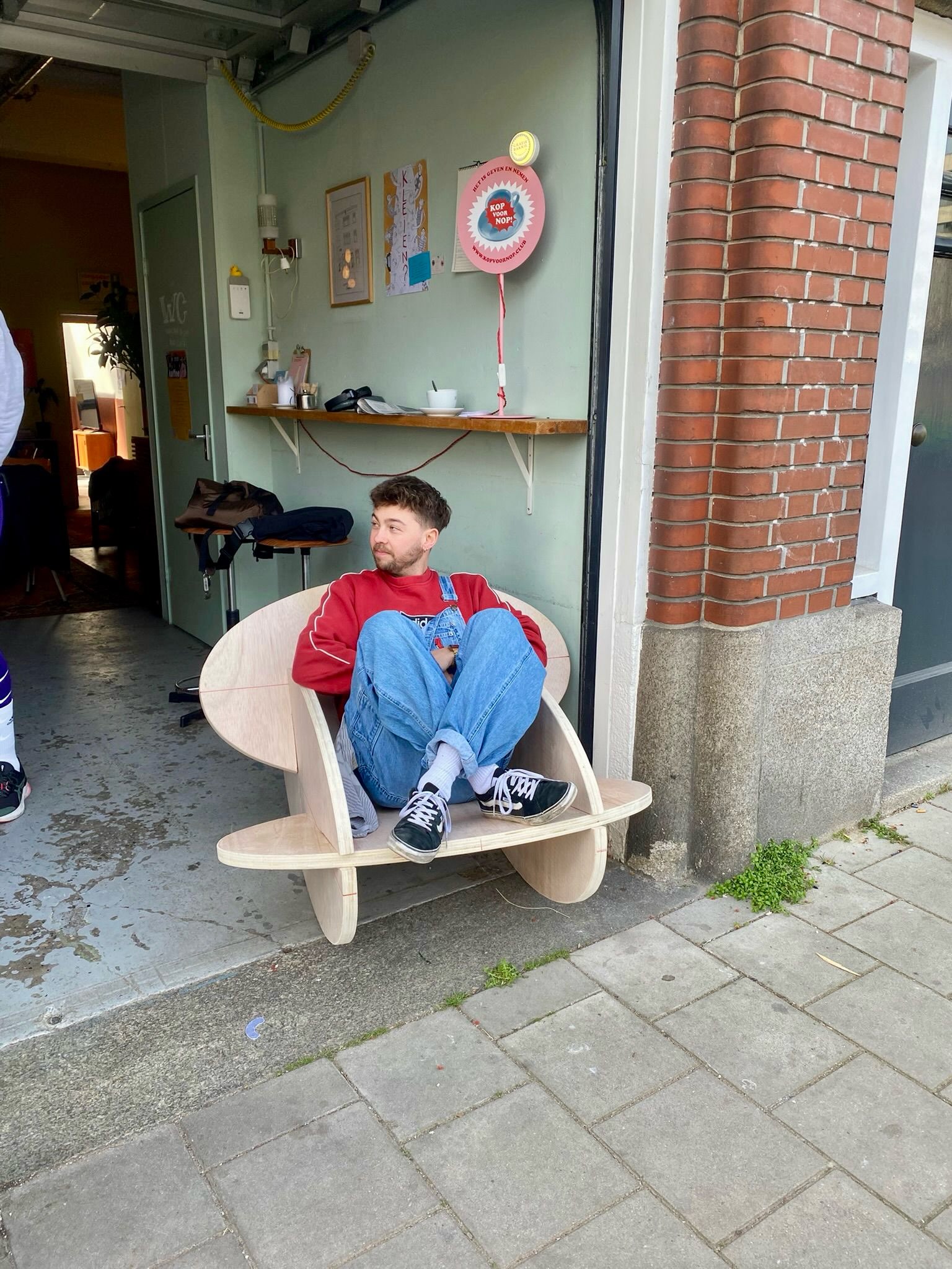 Made something, hope you like it.Happy customer @jaraae_ Sold at @kaffeetaria #furniture #design